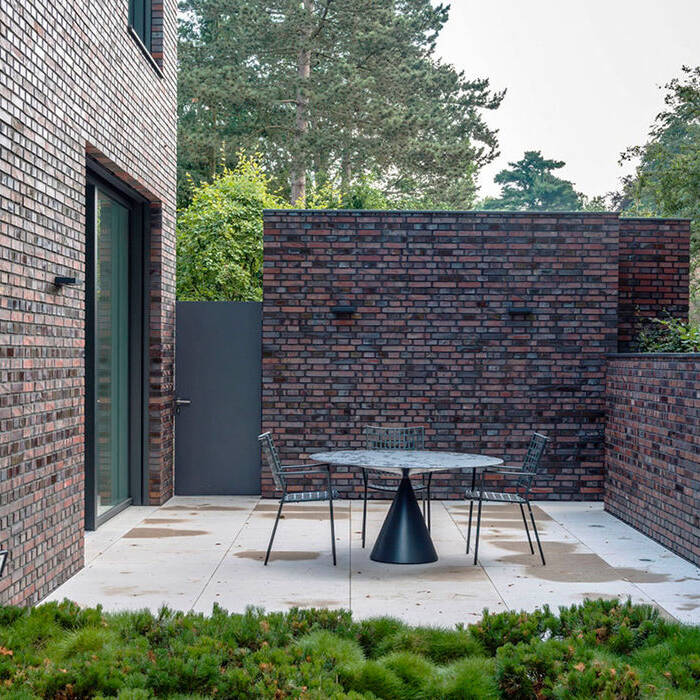 Bild-4_-Su-dseite-mit-Terrasse_bearb_10_700pixel