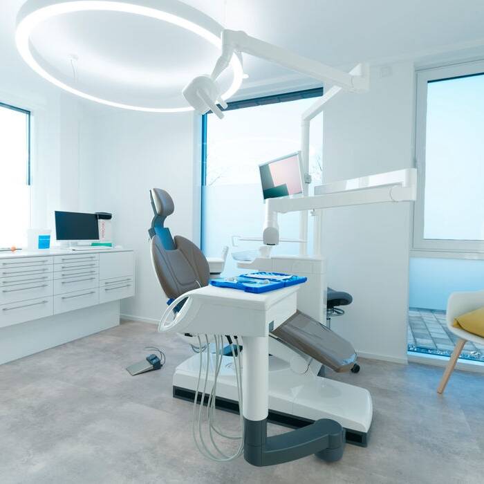 Bildergalerie_DSC9284rheinweiss-zahnmedizin_15_700pixel