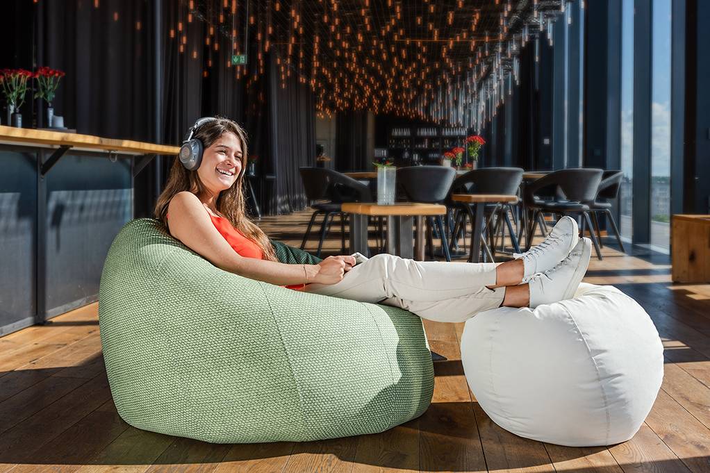 Brasilheroe_Sitzsack-aus-Stoff-BarHotel_700pixel