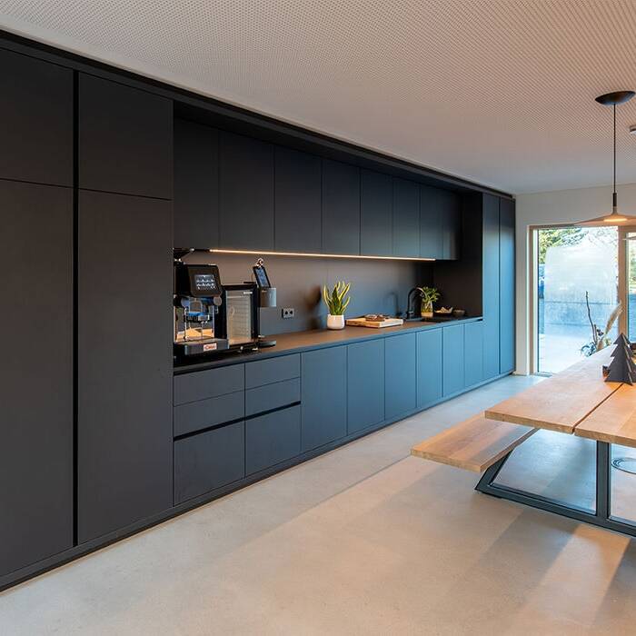 BxVa3_qQ-jpeg_10_700pixel