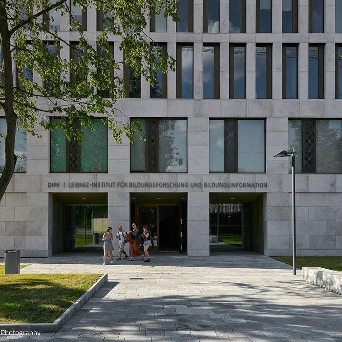 CF001273_15_700pixel