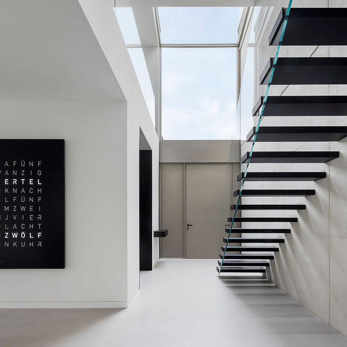 CM-1847-305_10_700pixel