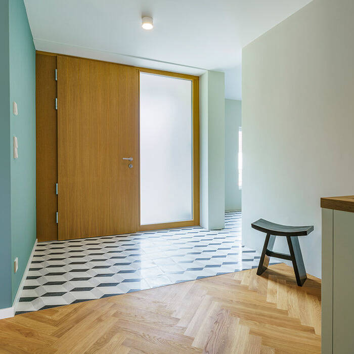 DIA_WohnhausJT_Eingang_10_700pixel