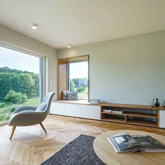 DIA_WohnhausJT_WohnzimmerAusblick_10_700pixel