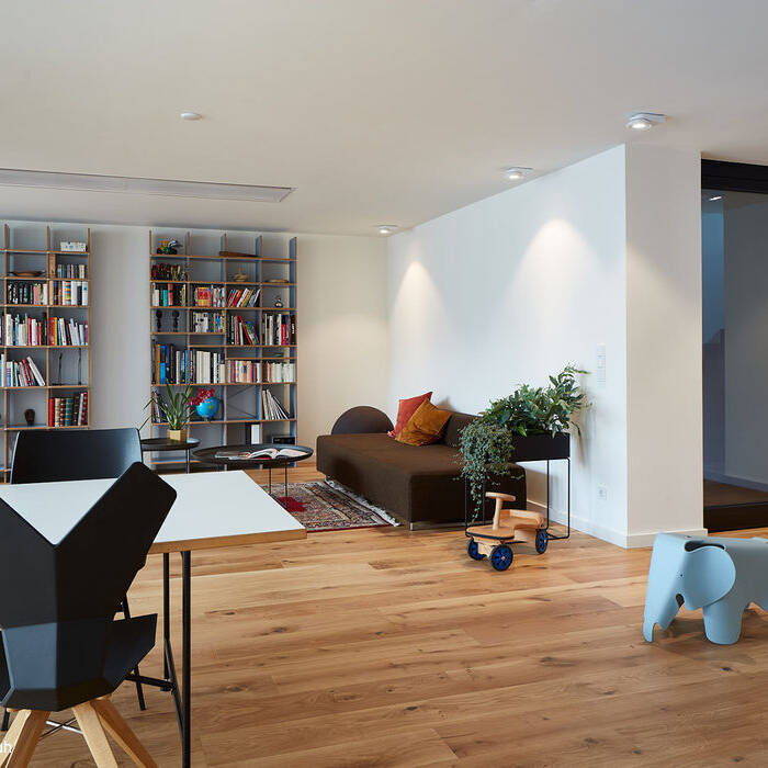 DKA_01_28_7996_15_700pixel