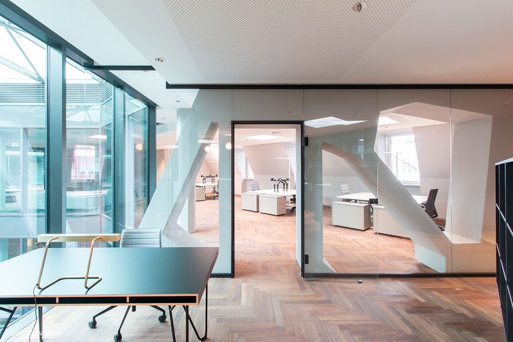 DLA_PIPER_HH_copyright_Entwurf_und_Planung_CSMM_achitecture_matters_foto_Gleb_Polovnykov_HighRes_0233_fS2ml_10_700pixel