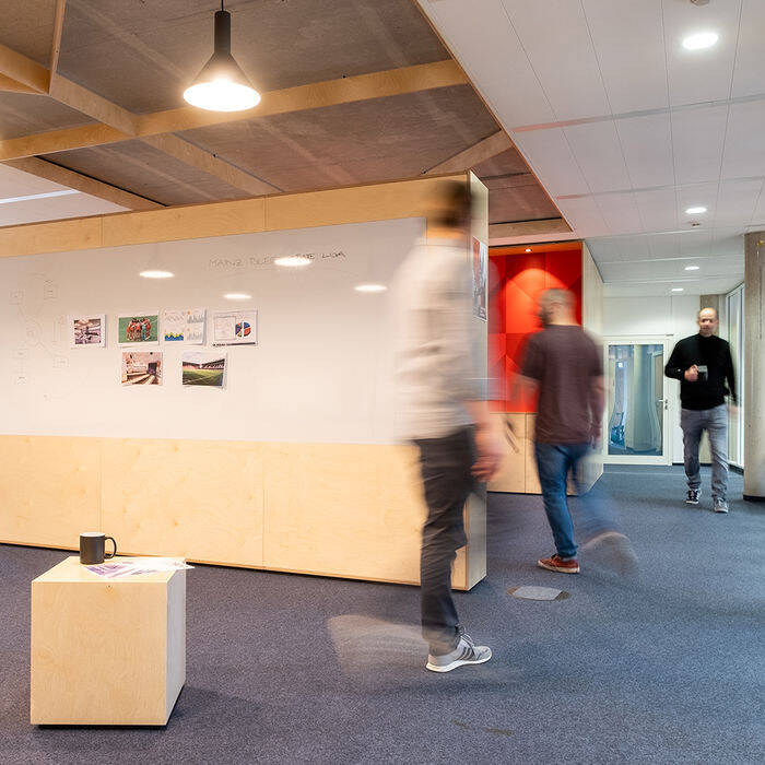 DSCF8887-1_15_700pixel