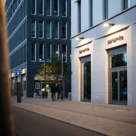 DSC_50852-2_10_700pixel