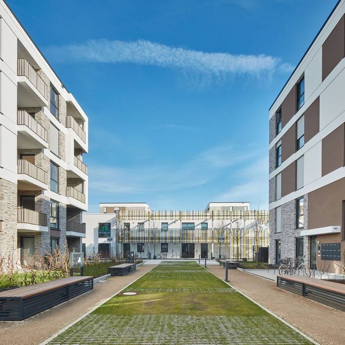 D-Vierzig549-020_15_700pixel