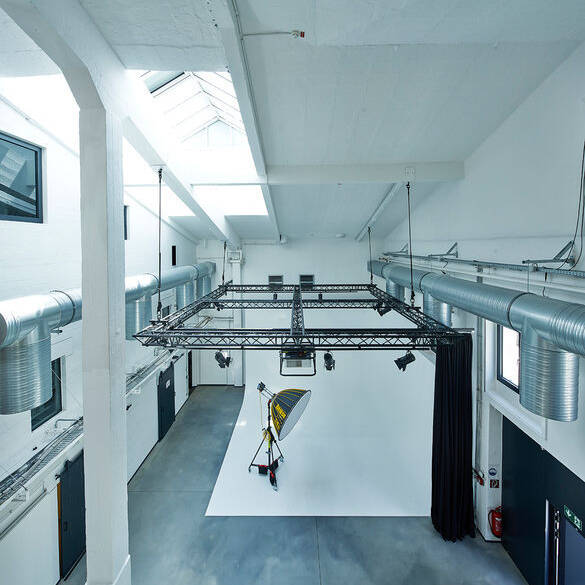 D_Henkel-Y18_24516_17_TKP_15_700pixel