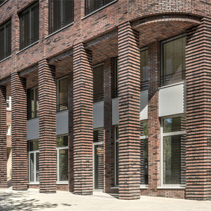 Domplatz_Arkaden_700pixel