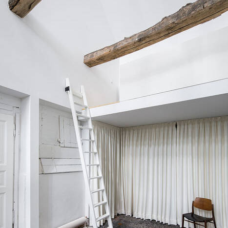 Dortmannhof-in-Essen-by-Architect-Sigurd-Larsen_Photos-Christian-Flatscher_External-extension-historic-architecture-_wood_music-room-9_10_700pixel