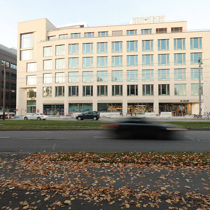 EBE_F088_Berg-am-Laim-Str_107_GW3A3079_10_700pixel