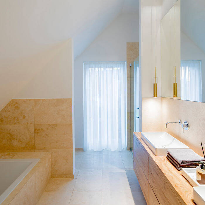 EFH_Krull_41_15_700pixel