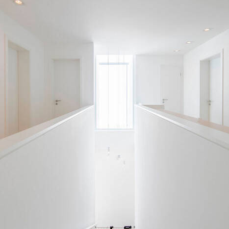 EFM_Bb_042-scaled_10_700pixel