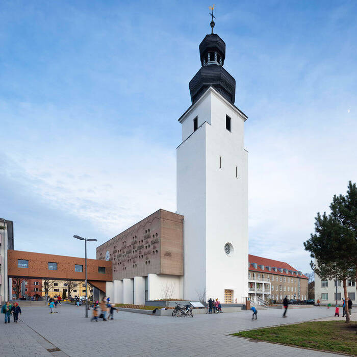 EP03629-0423_15_700pixel