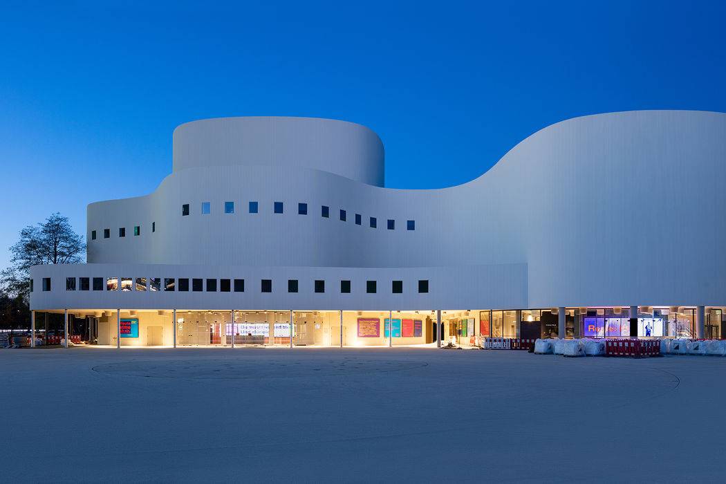 EP03642-0227_19_700pixel