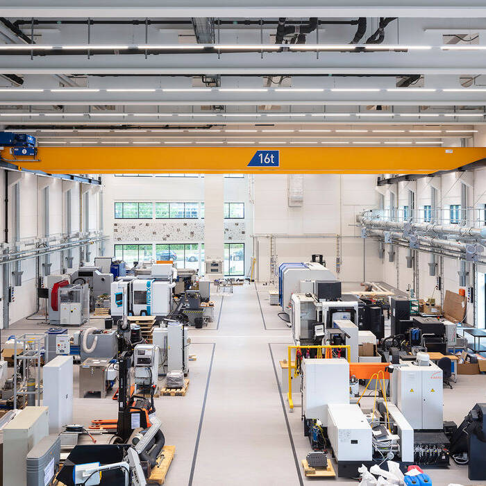 EP04211-0083_15_700pixel