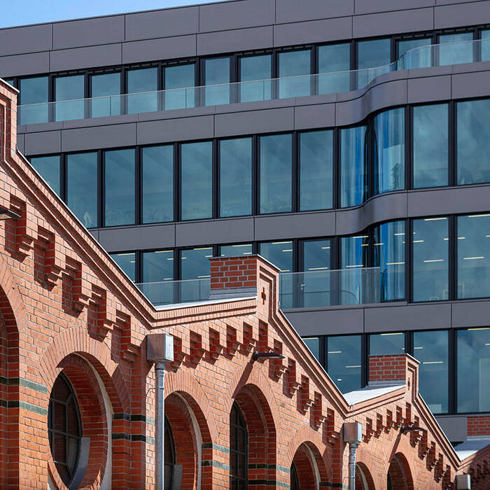 EP04219-0096_700pixel