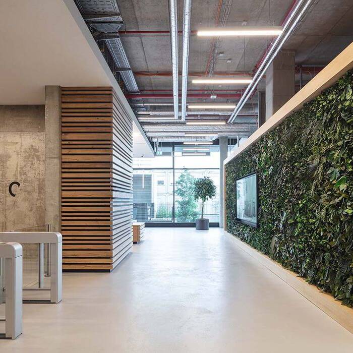 EP04219-0122_10_700pixel