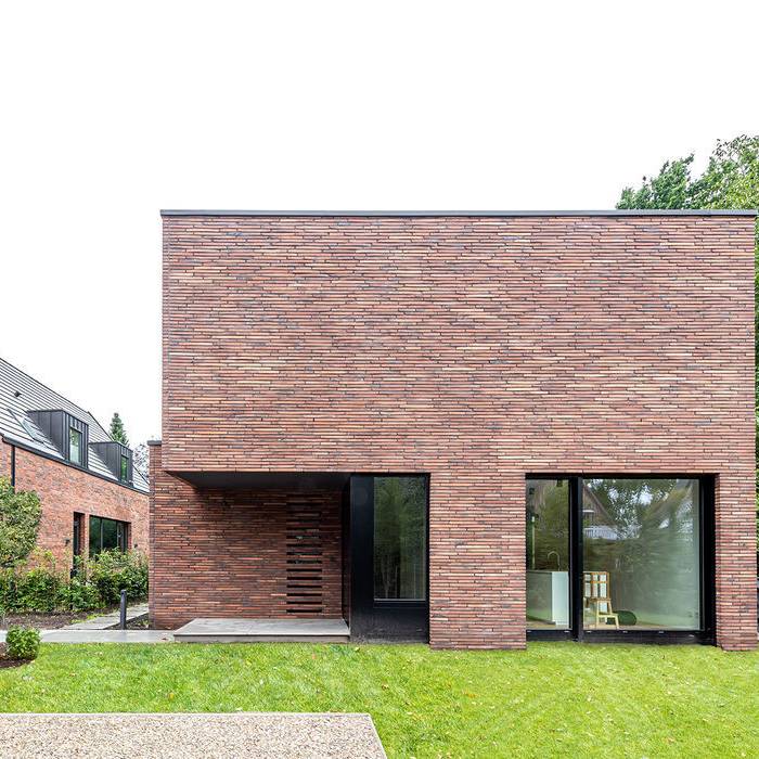 FHP-0809_MS_02c_15_700pixel