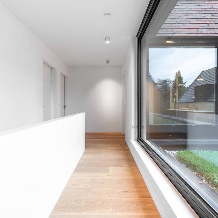 FHP-0974_MS_10_700pixel