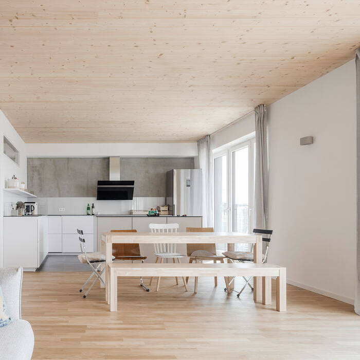 FRBR_220609_0086_send_A3_15_700pixel