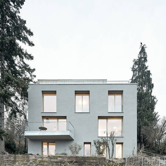 FREY_BV_NIELSON_-30_PREVIEW_15_700pixel