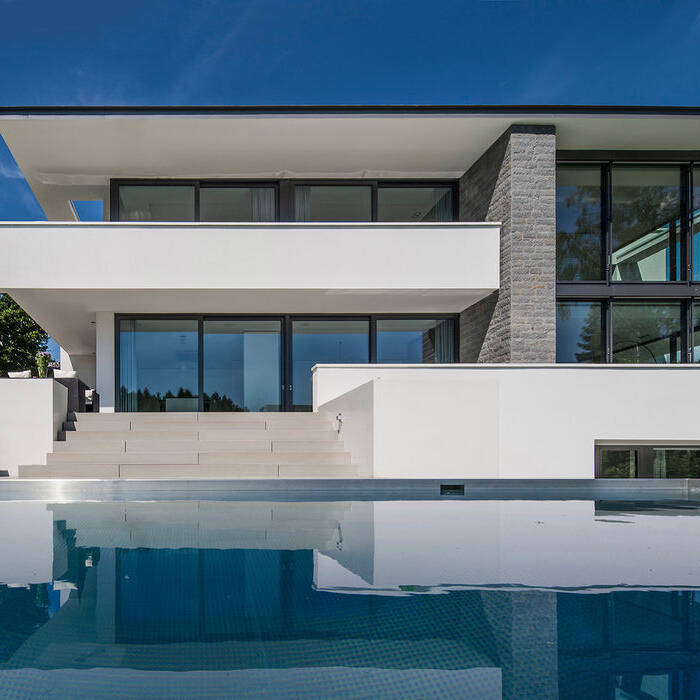 FUW-JMC-01a_19_700pixel