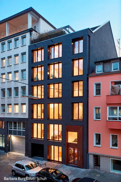 Foto_1-Seite_highres_19_700pixel