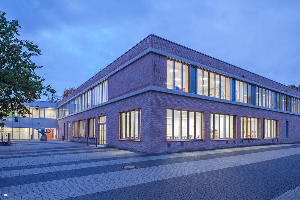 GGSLO-Dd-11-JS-19-11-19-1220_19_700pixel