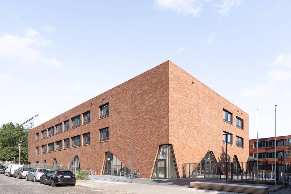 GPS-C-Ebener-2454-1_15_700pixel