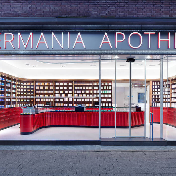 Germania-Apotheke-Fassadenansicht_15_700pixel