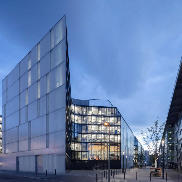 HENN-Zalando-HQ-Exterior-03-Photo-by-HG-Esch_15_700pixel