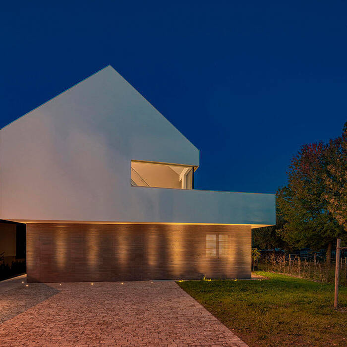 HIPP9159_10_700pixel