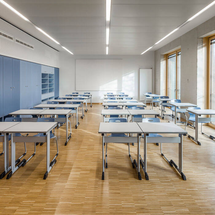 HMG-70-JS-18-5-19-1186_15_700pixel