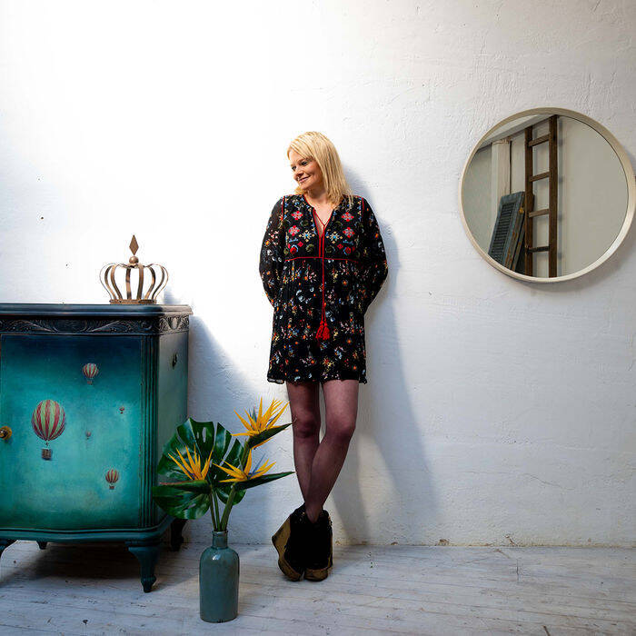 Hannah-Mackenzie-2-5122_15_700pixel