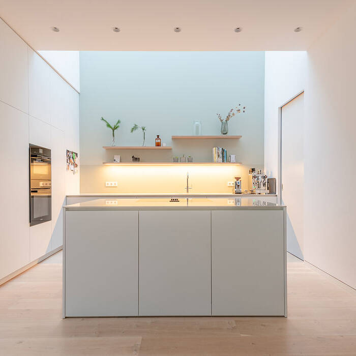 HausBlu_9_Kueche_Licht_THORNER_15_700pixel