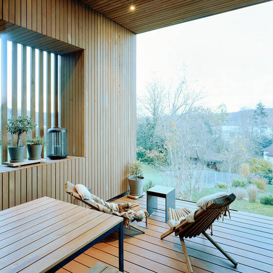 HausCl-0022_10_700pixelNAmDaSix8upO6