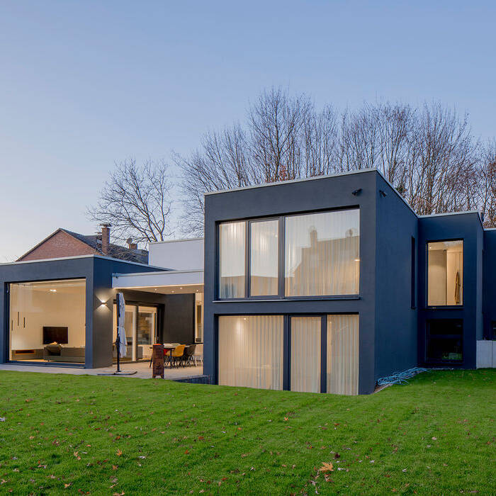 HausHu-_152_15_700pixel