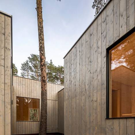 Haus-Koeris_by-Zeller-Moye_010_-C-Cesar-Bejar_10_700pixel