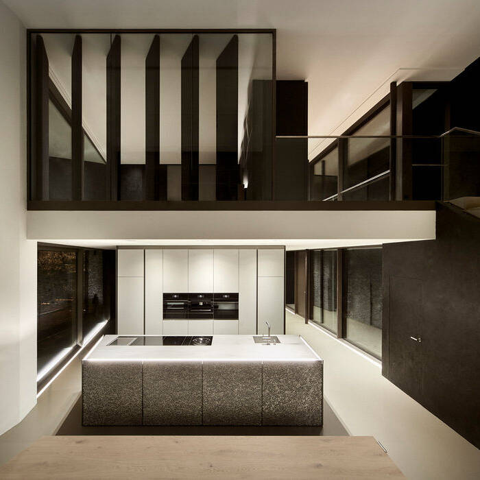 Haus-mit-Burgblick_04_15_700pixel