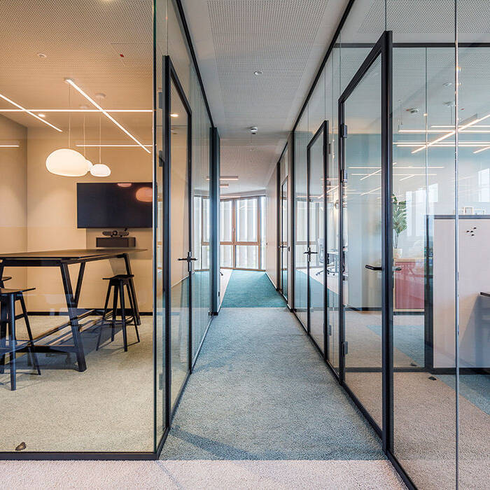 HuF-DRH-LP0371_10_700pixel