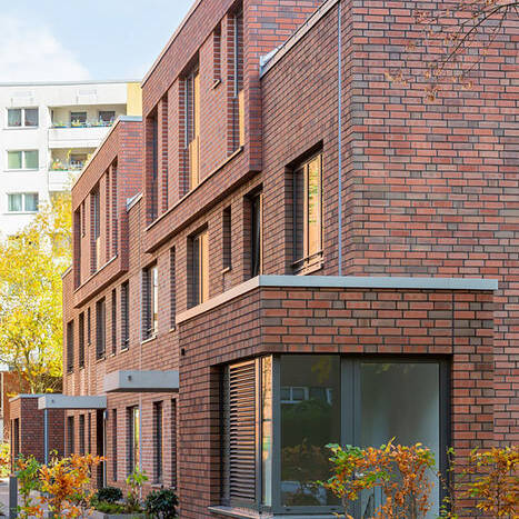 Hummel_519_10_700pixel