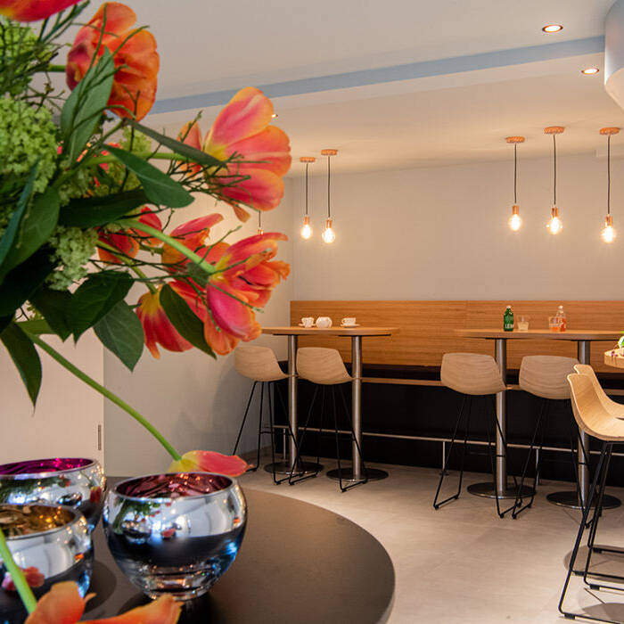 IMB_7749-1_10_700pixel