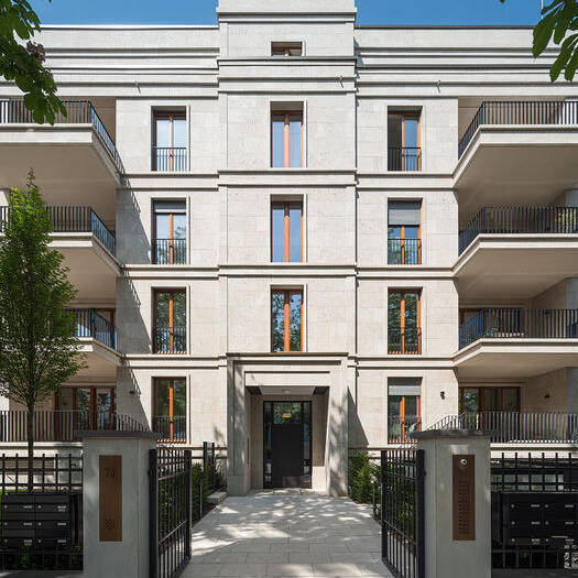 IMG_1332_EBV_LR_10_700pixel