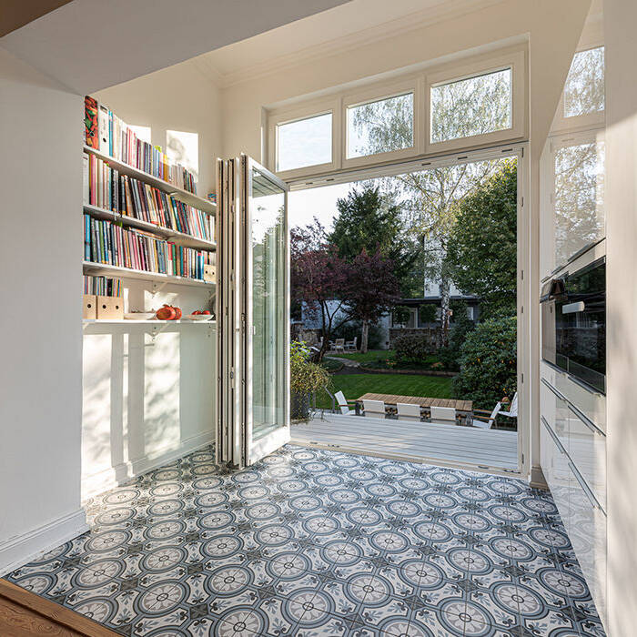 IMG_3492-edit-HP-Logo_10_700pixel