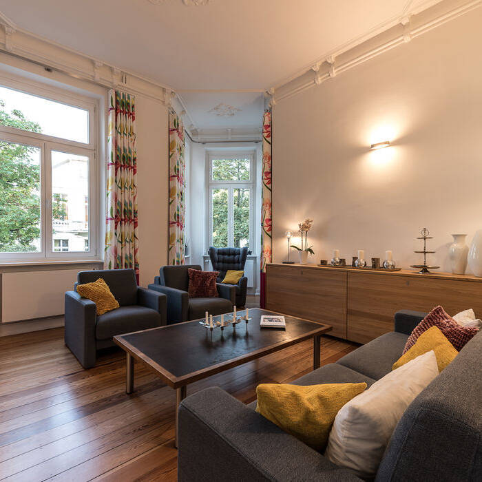 IMG_3509-edit-HP-Logo_15_700pixel