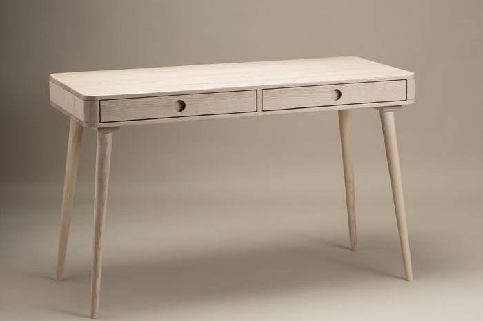 ISLA-SCHREIBTISCH8_15_700pixel