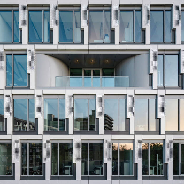 Infinity_MLX5768-04_b15cm_300dpi_15_700pixel